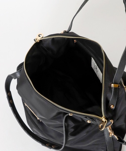 Three Four Time（ｽﾘｰﾌｫｰﾀｲﾑ）の「トリムレザージッパーポケットナイロンBAG　＠（ショルダーバッグ・レディース・ブラック・FREE）」の9枚目の写真