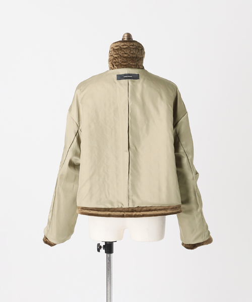 JOURNAL STANDARD(ジャーナルスタンダード)の「別珍キルティングショートブルゾン(ブルゾン・レディース・チャコールグレー/カーキ・FREE)」の8枚目の写真