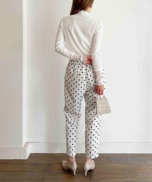 DIARIUM（ディアリウム）の「【日本製】チュール切替えテレコプルオーバー（Tシャツ/カットソー・レディース・グレイッシュベージュ/ブラック/チャコールグレー/オフホワイト・M）」の12枚目の写真