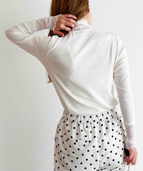 DIARIUM（ディアリウム）の「【日本製】チュール切替えテレコプルオーバー（Tシャツ/カットソー・レディース・グレイッシュベージュ/ブラック/チャコールグレー/オフホワイト・M）」の7枚目の写真