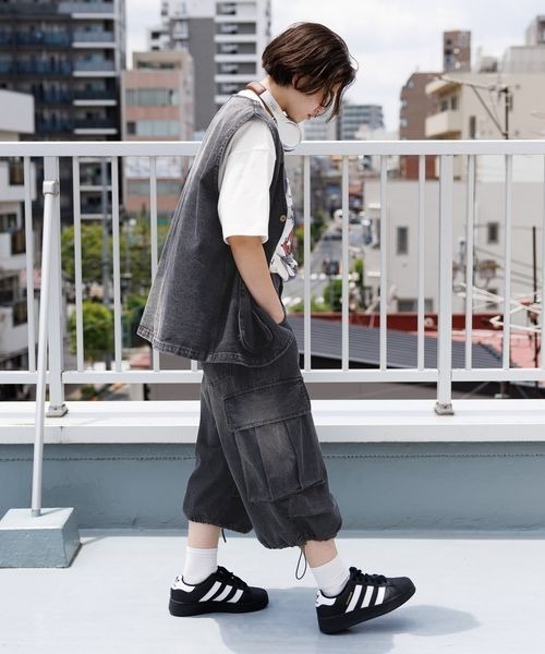 PBLIM（ページボーイリム）の「PBLIM/デニムベスト（ベスト・レディース・ブラック/ブルー・FREE）」の11枚目の写真