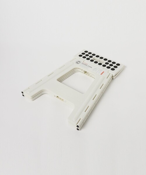 KIKKERLAND / Rhino(R) Ⅱ Tall Folding Step Stool（インテリア雑貨）｜KIKKER LAND（キッカーランド）