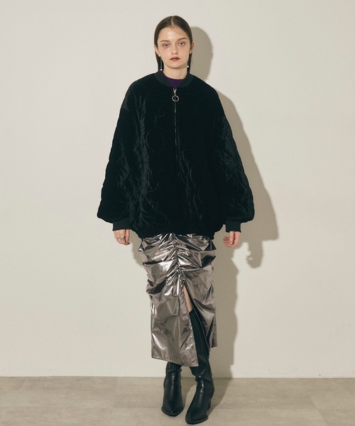 VIOLETTA（ヴィオレッタ）の「キルティングベロアブルゾン（ブルゾン・レディース・ホワイト/ブラック・FREE）」の5枚目の写真