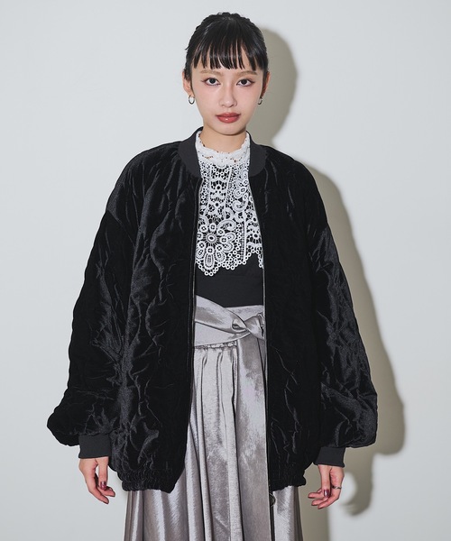 VIOLETTA（ヴィオレッタ）の「キルティングベロアブルゾン（ブルゾン・レディース・ホワイト/ブラック・FREE）」の14枚目の写真