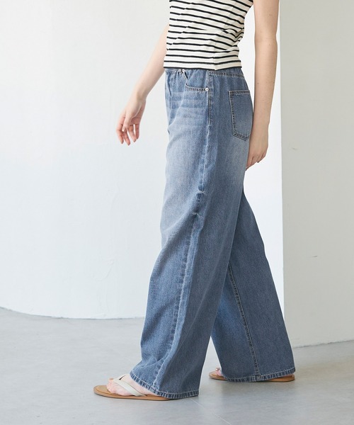 coca（coca）（コカ）の「軽量デニム ウエストゴムパンツ（デニムパンツ・レディース・ライトブルー/ブルー・S/M/L）」の5枚目の写真