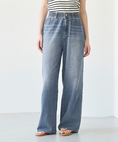 coca（coca）（コカ）の「軽量デニム ウエストゴムパンツ（デニムパンツ・レディース・ライトブルー/ブルー・S/M/L）」の8枚目の写真