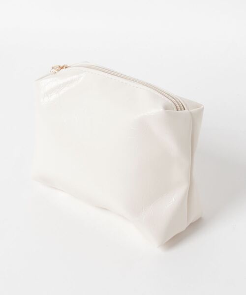 gossip!ロサンゼルス(ゴシップロサンゼルス)の「合成皮革大容量 A4収納可能 通勤バッグ ショルダーバッグ(ショルダーバッグ・レディース・シルバー/ブラック/オフホワイト・FREE)」の9枚目の写真