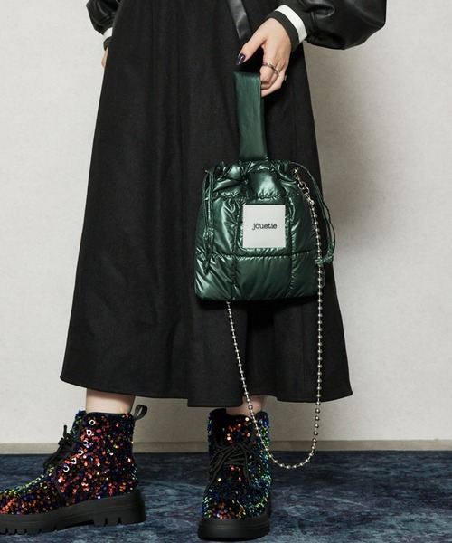 jouetie（ジュエティ）の「【jouetie/ジュエティ】メタリックナイロンキルティング　巾着ショルダーバッグ（ボールチェーンショルダー付）（ショルダーバッグ・レディース・ブラック/シルバー/ピンク/グリーン/ネイビー・FREE）」の12枚目の写真