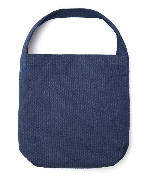 PAMEO POSE(パメオポーズ)の「Shrink Denim Tote Bag(トートバッグ・レディース・ブルー/スカイブルー・FREE)」の3枚目の写真