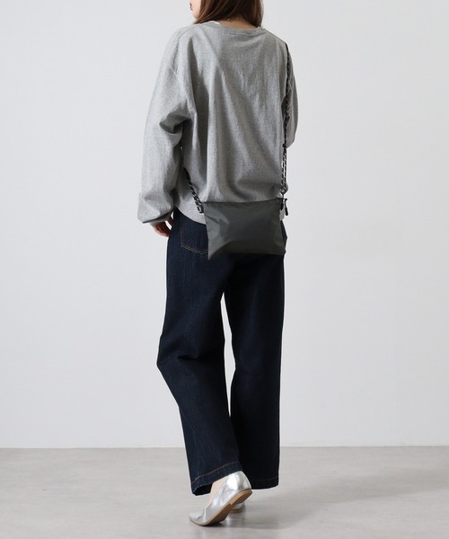 TRUSS(トラス)の「TRUSS リップミニサコッシュ(ショルダーバッグ・メンズ・オレンジ/ホワイト/ブラック/グリーン・F)」の22枚目の写真