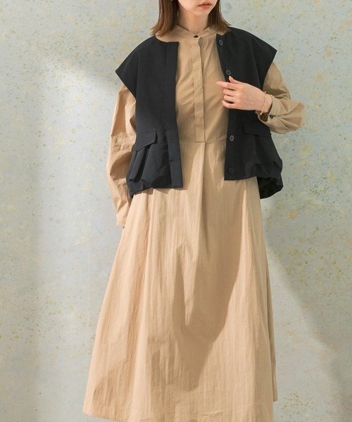 URBAN RESEARCH ROSSO WOMEN(アーバンリサーチ ロッソ)の「ハイネックサイドベルトシャツワンピース(ワンピース・レディース・チャコールグレー/カーキ/ベージュ・FREE)」の10枚目の写真