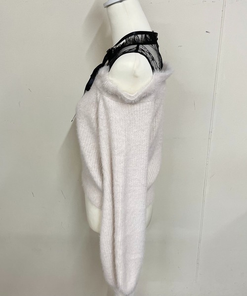 MA*RS(アメーバーマーズ)の「肩開きシャギーニットトップス(ニット/セーター・レディース・ホワイト/ブラック/ピンク・FREE)」の11枚目の写真