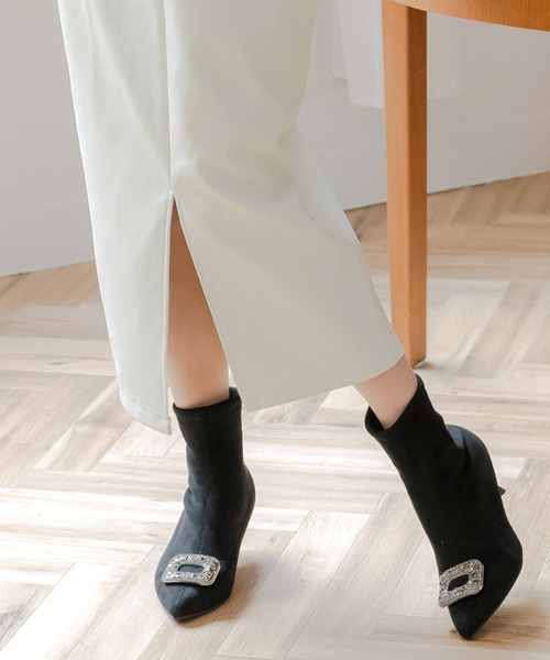 Julia Boutique（ジュリアブティック）の「スリットデザイン レザー ロングスカート（スカート・レディース・ブラック/ベージュ/オフホワイト/アイボリー・ONE）」の8枚目の写真