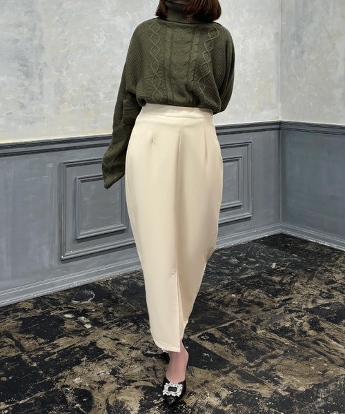 Julia Boutique（ジュリアブティック）の「スリットデザイン レザー ロングスカート（スカート・レディース・ブラック/ベージュ/オフホワイト/アイボリー・ONE）」の10枚目の写真