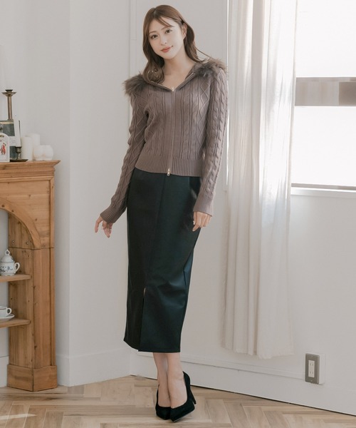 Julia Boutique（ジュリアブティック）の「スリットデザイン レザー ロングスカート（スカート・レディース・ブラック/ベージュ/オフホワイト/アイボリー・ONE）」の18枚目の写真