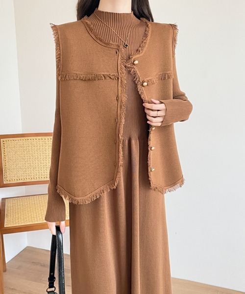 【セール】フリンジニットベスト＆リブニットワンピース２点セット（ワンピース）｜Diosfront（ディオスフロント）