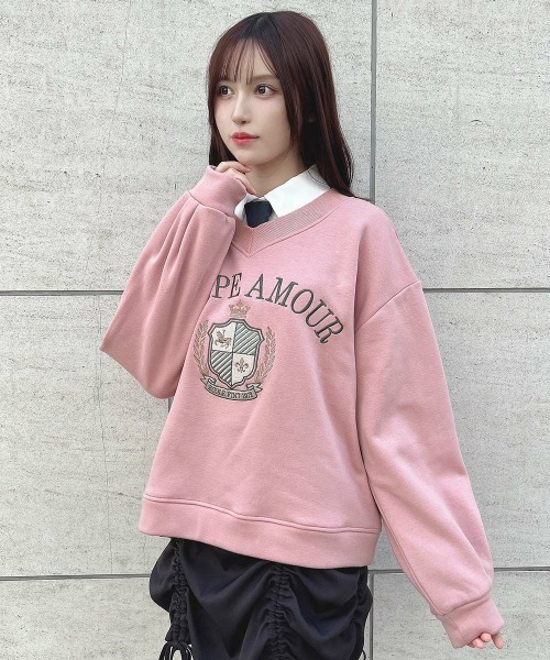 F i.n.t（フィント）の「カレッジロゴ刺繍スウェット/fint　フィント（スウェット・レディース・アイボリー/ピンク/ネイビー・FREE）」の3枚目の写真