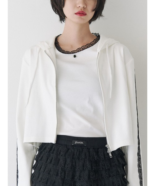 jouetie（ジュエティ）の「ローズモチーフレースドッキングロンT（Tシャツ/カットソー・レディース・オフホワイト/グレー/ブラック/ブルー・MEDIUM）」の2枚目の写真