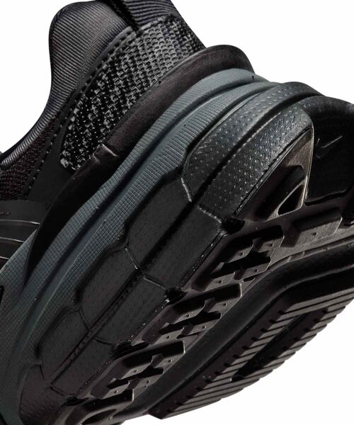 NIKE（ナイキ）の「ナイキ V2K ラン ウィメンズシューズ / Nike V2K Run Women's Shoes FD0736-001 Black（スニーカー・レディース・ブラック・23/22/22.5/23.5/24/24.5/25/25.5/26/26.5/27/27.5/28/28.5/29）」の10枚目の写真