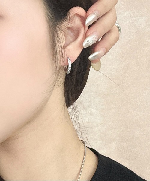 Burner(バーナー)の「【OKUOKU 0909】エタニティ フープピアス 両耳用 oku-pierce-617056266754-5 Y【RBTS】(ピアス(両耳用)・レディース・シルバー系その他2/シルバー/ゴールド系その他2/ゴールド系その他/シルバー系その他/ゴールド・FREE)」の3枚目の写真