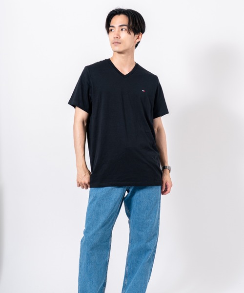 TOMMY HILFIGER(トミーヒルフィガー)の「【Tommy Hilfiger】ユニセックス 半袖Tシャツ Vネック(Tシャツ/カットソー・メンズ・ホワイト/ネイビー/ブラック・S/M/L/XL)」の11枚目の写真
