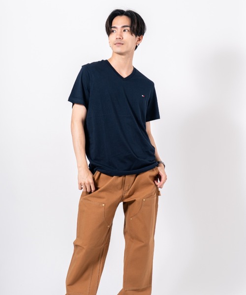 TOMMY HILFIGER(トミーヒルフィガー)の「【Tommy Hilfiger】ユニセックス 半袖Tシャツ Vネック(Tシャツ/カットソー・メンズ・ホワイト/ネイビー/ブラック・S/M/L/XL)」の13枚目の写真