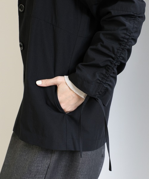 select MOCA(セレクトモカ)の「ギャザースリーブバックスリットジャケット(テーラードジャケット・レディース・ブラック/ベージュ・FREE)」の21枚目の写真