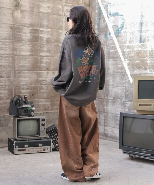 《UNISEX》アソートグラフィックスウェット（スウェット）｜PBLIM（ページボーイリム）