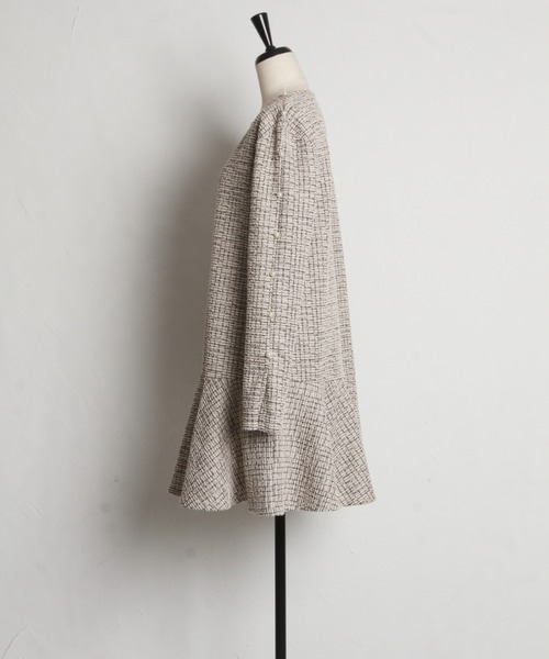 tocco closet(トッコ クローゼット)の「【ZOZO限定】カットツイードミニワンピース(ワンピース・レディース・ベージュ/ブラック・M)」の22枚目の写真