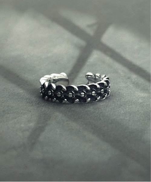 blatto(ブラット)の「【B-925 SILVER】925リング b925-r027-6g(リング・メンズ・シルバー・FREE)」の1枚目の写真