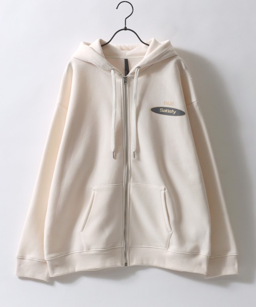 SITRY(シトリー)の「Street Design Sweat Hoodie/オーバーサイズ ストリートロゴ 裏起毛 フルジップパーカー フーディー パーカー スウェット レディース メンズ(パーカー・メンズ・グレー系その他/アイボリー/ブラック/ホワイト系その他/ブラック系その他/チャコール・M/XL/L)」の7枚目の写真