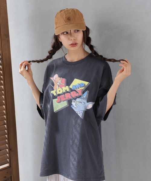 Tom&Jerry(トムアンドジェリー)の「TOM&JERRY ヴィンテージ仕様Tシャツ(Tシャツ/カットソー・レディース・スミクロ・XL/L/M)」の1枚目の写真