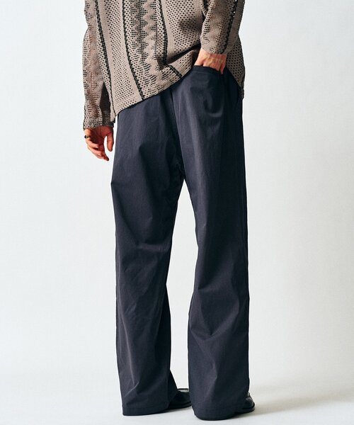 417 EDIFICE（フォーワンセブンエディフィス）の「Gramicci / グラミチ × 417別注コットンナイロンワイドパンツ（カーゴパンツ・メンズ・ネイビー/ベージュ/チャコールグレー・LARGE/X-LARGE/MEDIUM）」の16枚目の写真