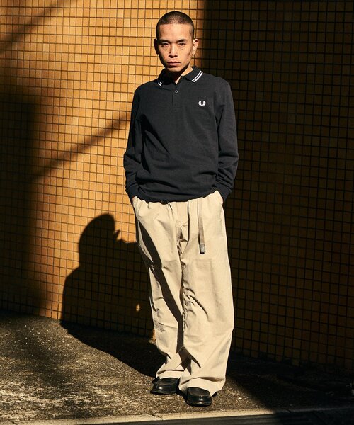 417 EDIFICE（フォーワンセブンエディフィス）の「Gramicci / グラミチ × 417別注コットンナイロンワイドパンツ（カーゴパンツ・メンズ・ネイビー/ベージュ/チャコールグレー・LARGE/X-LARGE/MEDIUM）」の5枚目の写真