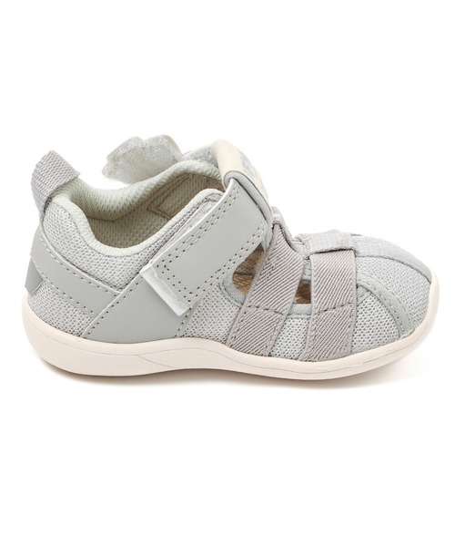 IFME（イフミー）の「BABY｜ifme nature ダブルベルトほうき星ウォーターシューズ（サンダル・キッズ・グレー/ベージュ・12.0cm/12.5cm/13.0cm/13.5cm/14.0cm/14.5cm/15.0cm）」の13枚目の写真