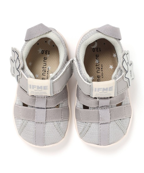 IFME（イフミー）の「BABY｜ifme nature ダブルベルトほうき星ウォーターシューズ（サンダル・キッズ・グレー/ベージュ・12.0cm/12.5cm/13.0cm/13.5cm/14.0cm/14.5cm/15.0cm）」の14枚目の写真