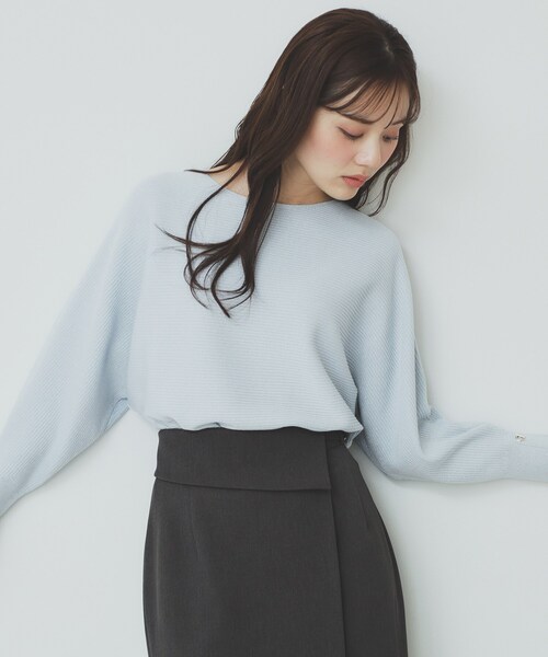 index（インデックス）の「◆《5color》ドルマンリブニット【洗濯機洗い可／抗ピル】（ニット/セーター・レディース・チャコールグレー/ナチュラル/ホワイト系8/サックスブルー系5/オレンジ系4・40/38/42/36）」の4枚目の写真
