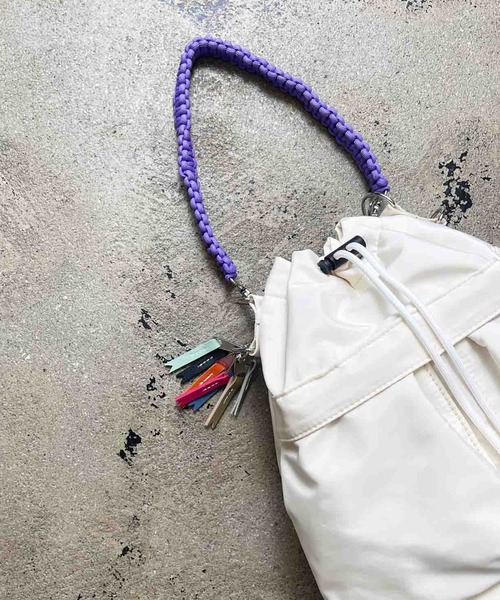 cheek(BAG)(チーク)の「【cheek / チーク】kinchaku code 2 way tote / 巾着 トート(トートバッグ・レディース・ホワイト/ブラック/ベージュ/パープル/グレー/カーキ/ピンク/グリーン・フリー)」の9枚目の写真