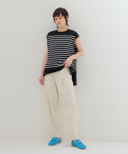 DRESSLAVE(ドレスレイブ)の「big tuck curve pants(ビッグタックカーブパンツ)(その他パンツ・レディース・ホワイト/カーキ・38/36)」の10枚目の写真