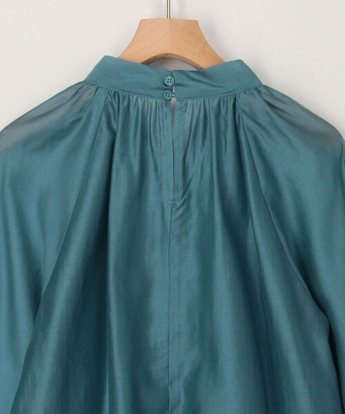 MICO COULIER（ミコクリエ）の「《オケージョン対応》ブライトシアーローンブラウス（シャツ/ブラウス・レディース・イエロー/ライトブルー/チャコールグレー・38）」の16枚目の写真