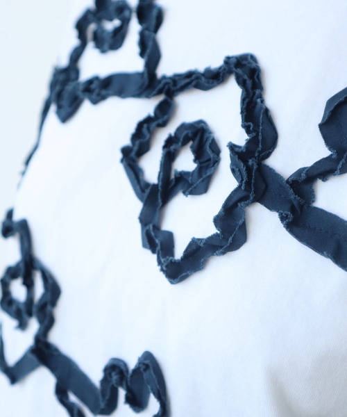 bulle de savon(ビュルデサボン)の「くるくるはなテープ刺繍Tシャツ(Tシャツ/カットソー・レディース・ホワイト/ネイビー・FREE)」の8枚目の写真