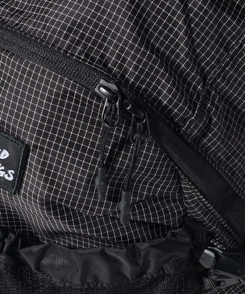 WILD THINGS(ワイルドシングス)の「【WILD THINGS/ワイルドシングス】MINIMALIST SPECTRA BACKPACK/ミニマリスト スペクトラ バックパック(容量:約20L)(バックパック/リュック・メンズ・ホワイト系その他/ブラック系その他・FREE)」の11枚目の写真