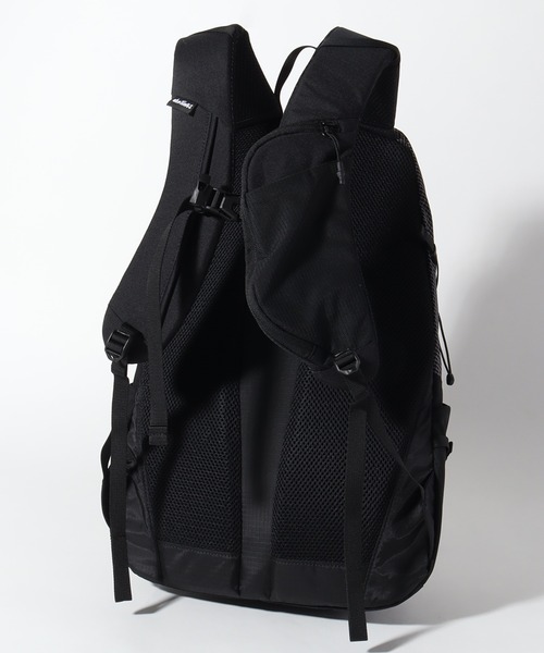 WILD THINGS(ワイルドシングス)の「【WILD THINGS/ワイルドシングス】MINIMALIST SPECTRA BACKPACK/ミニマリスト スペクトラ バックパック(容量:約20L)(バックパック/リュック・メンズ・ホワイト系その他/ブラック系その他・FREE)」の6枚目の写真