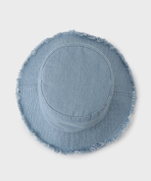 OPAQUE.CLIP(オペークドットクリップ)の「デニムフリンジバケットハット(ハット・レディース・ブルー/ブラック・00)」の5枚目の写真