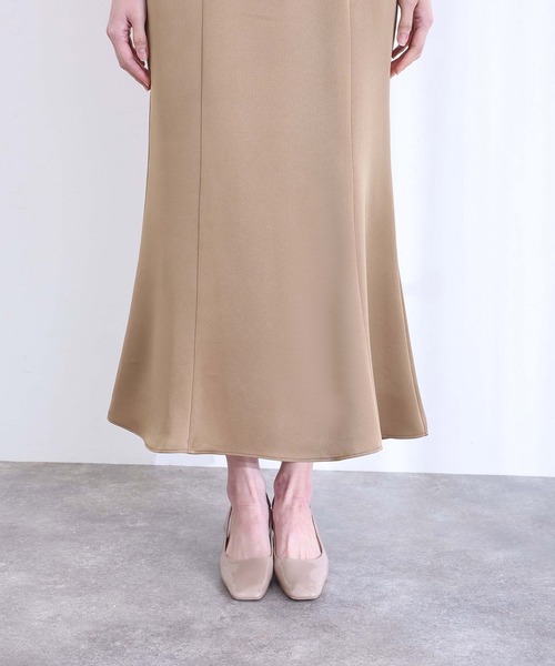 PourVous（プールヴー）の「ミモレ丈&袖あり フォーマル リボンボリューム袖セレモニー 結婚式 二次会 パーティー ドレス オケージョンドレス 同窓会 成人式 グログランパフスリーブオフショル お呼ばれ 謝恩会 20代 30代（ドレス・レディース・ベージュ/チャコール/ブラック・M）」の20枚目の写真