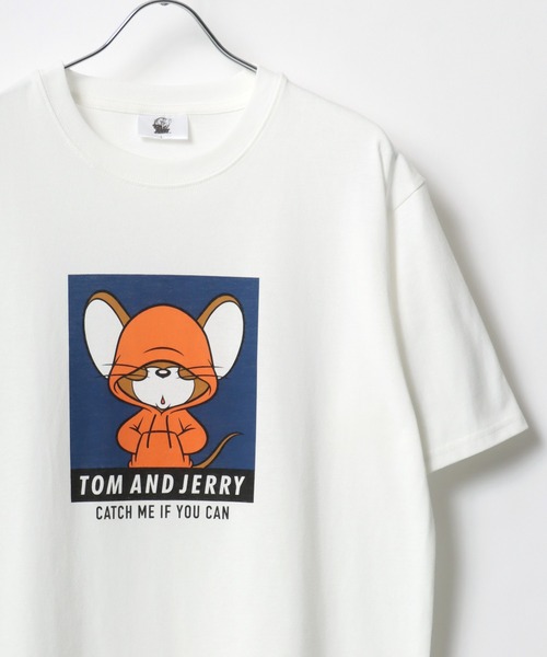 Tom＆Jerry（トムアンドジェリー）の「Tom＆Jerry/トムとジェリー ワンポイント刺繍 キャラクターイラスト フロント バックプリント 半袖Tシャツ レディース メンズ（Tシャツ/カットソー・レディース・グリーン系その他/ベージュ/ブルー系その他/イエロー/ネイビー/ピンク/ホワイト/アッシュグレー/ブラック系その他/ブラック/グレー系その他/ブラック系その他2・M/L/LL）」の2枚目の写真