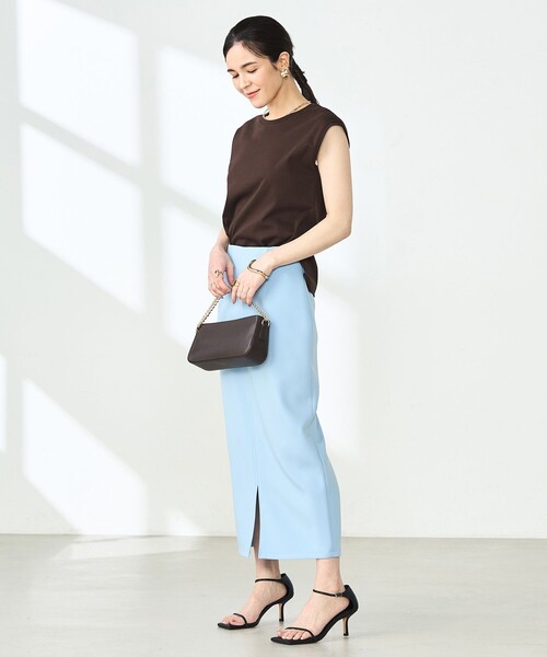 NOLLEY’S Sophi(ノーリーズソフィ)の「ウォッシャブルダンボール前後2WAYタイトスカート(スカート・レディース・ライトブルー/ブラック/ベージュ・36/38/34)」の18枚目の写真