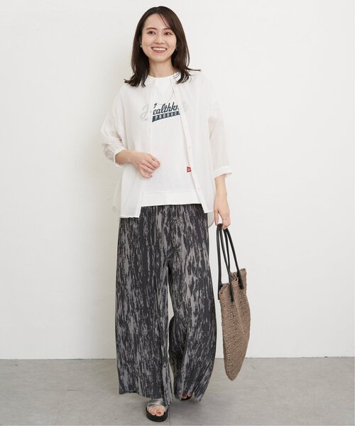 ikka(イッカ)の「コットン楊柳バンドカラーシャツ(シャツ/ブラウス・レディース・オフホワイト/チャコールグレー/ブルー/イエロー・M/L/S)」の21枚目の写真
