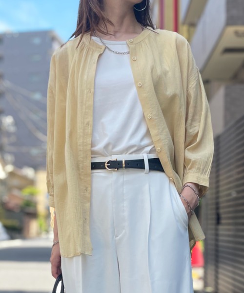 ikka(イッカ)の「コットン楊柳バンドカラーシャツ(シャツ/ブラウス・レディース・オフホワイト/チャコールグレー/ブルー/イエロー・M/L/S)」の4枚目の写真