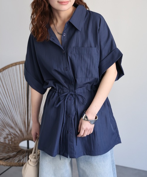 ap retro(アプレトロ)の「ロールアップスリーブ / ウエストドロストシャツ(シャツ/ブラウス・レディース・ネイビー/ベージュ/ブルー/オフホワイト・FREE)」の19枚目の写真